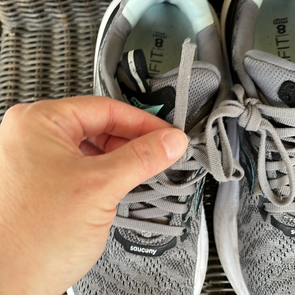 Saucony Echelon, Size 7 - Picture 6 of 14